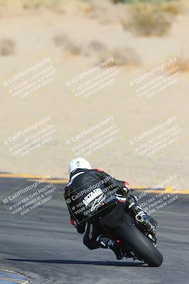 media/Dec-05-2024-Racers Edge (Thu) [[e102e0690b]]/3-B Group/Session 1 Turn 8 Backside/